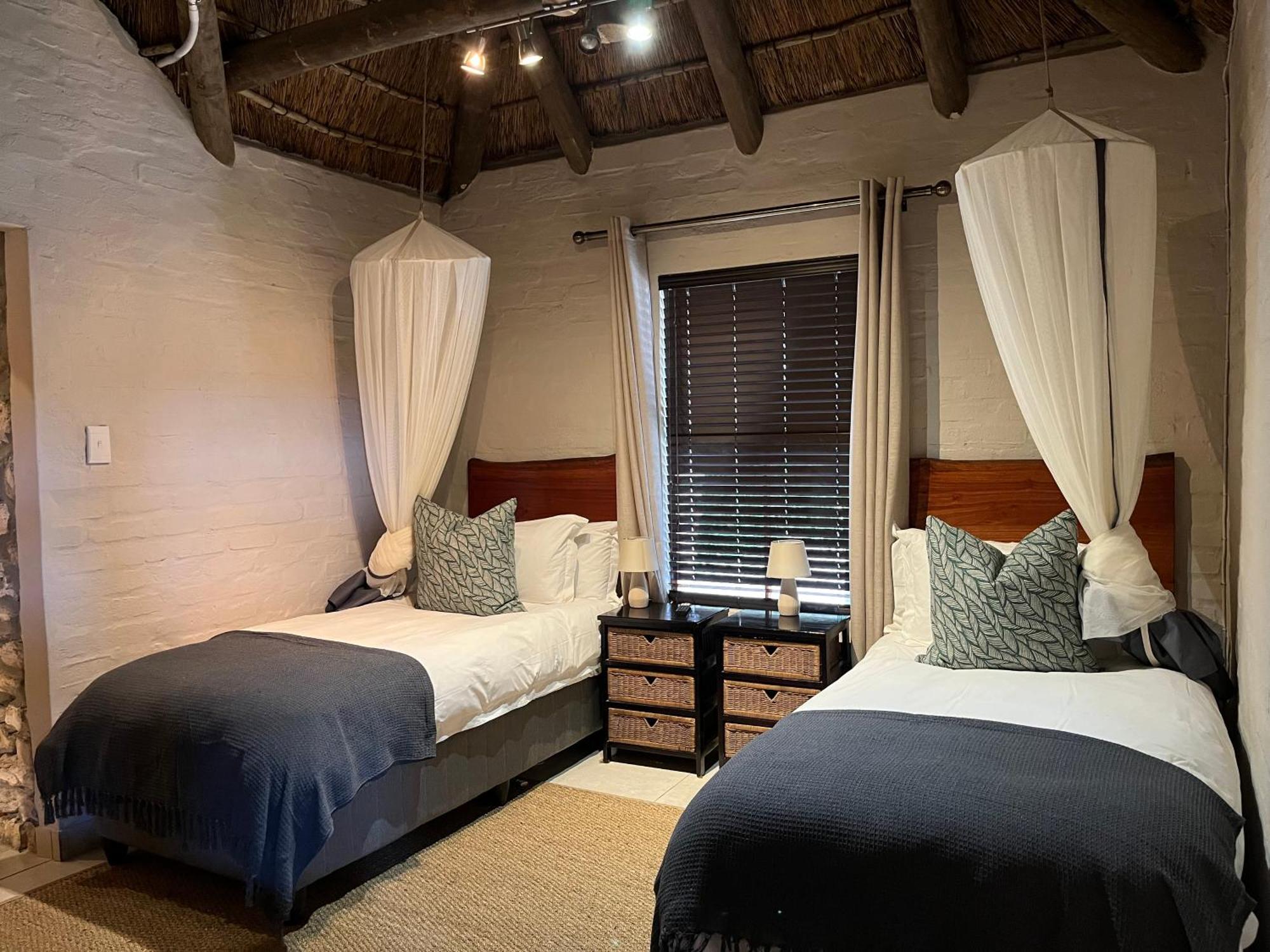 Mosaic Lagoon Lodge แสตนฟอร์ด ภายนอก รูปภาพ