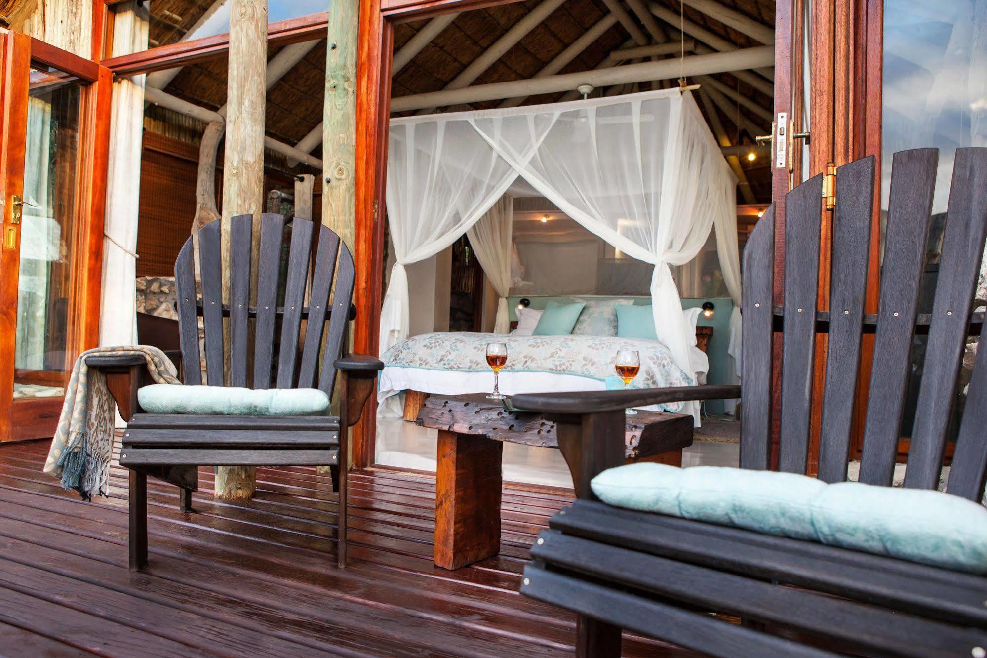 Mosaic Lagoon Lodge แสตนฟอร์ด ภายนอก รูปภาพ